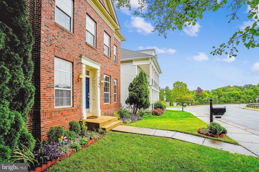9305 Sumner Lake Boulevard - Photo 36
