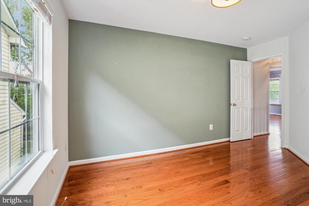 9305 Sumner Lake Boulevard - Photo 30