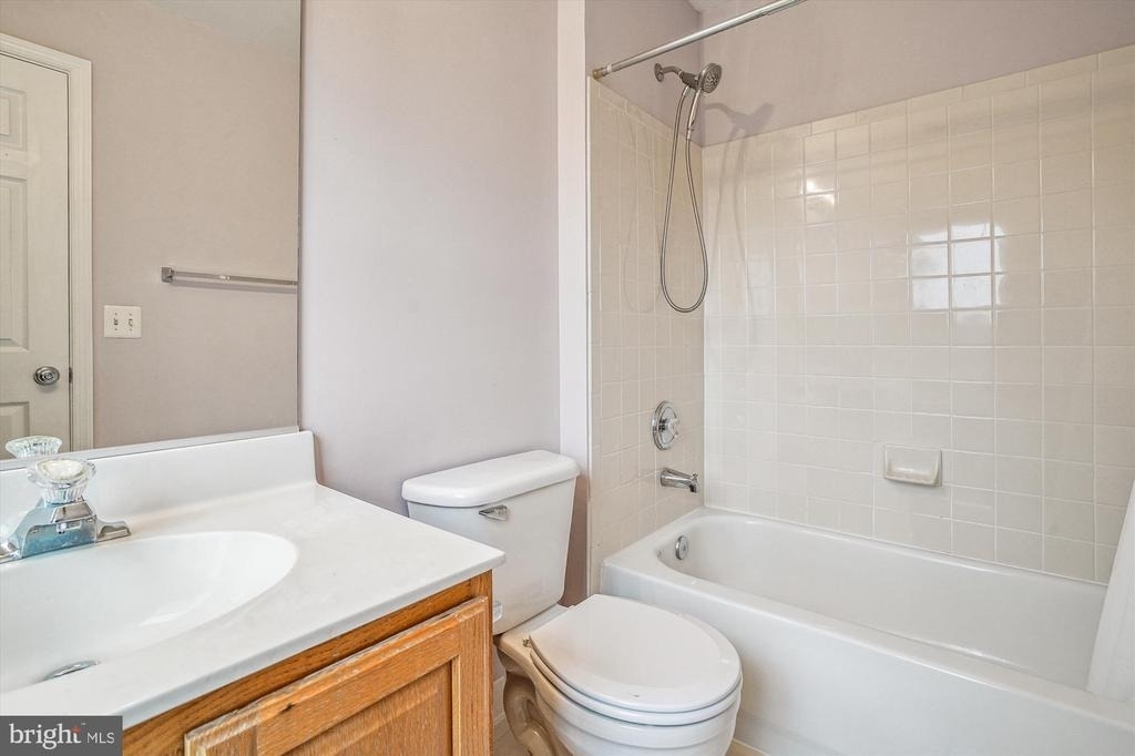9305 Sumner Lake Boulevard - Photo 28