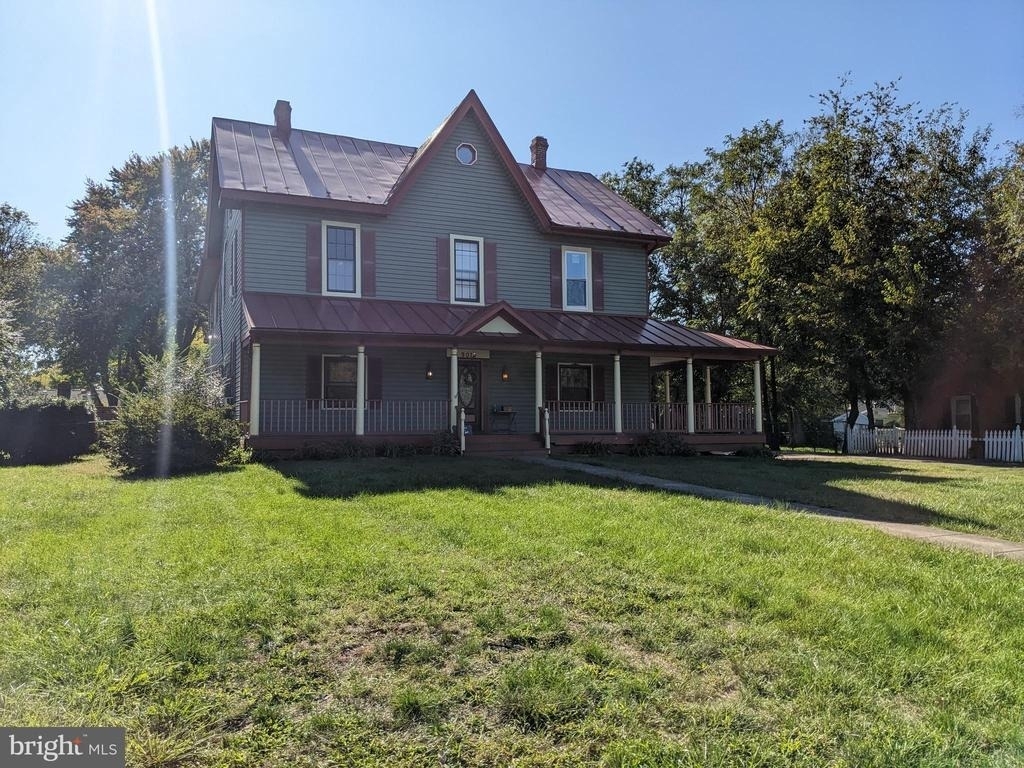9014 Sudley Road - Photo 9