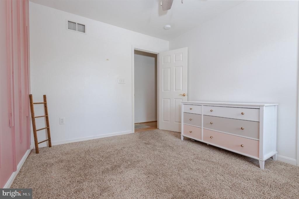 103 Mummert Circle - Photo 15