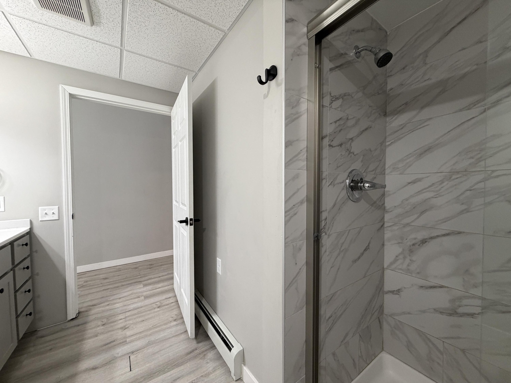 138 Fulton Street E - Photo 11