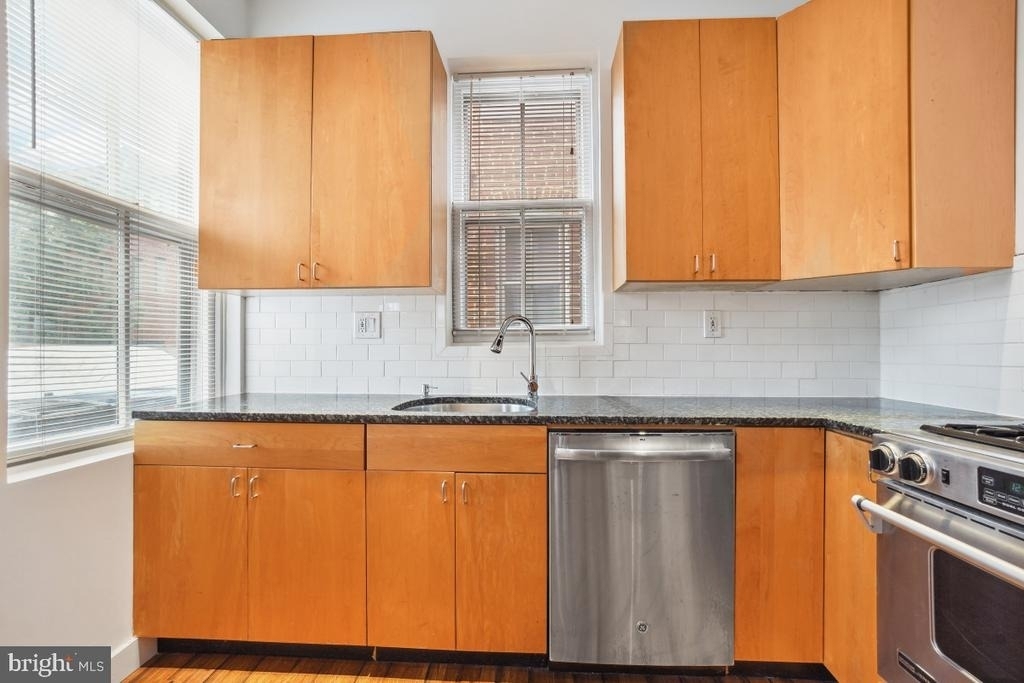 1411 King Street - Photo 18