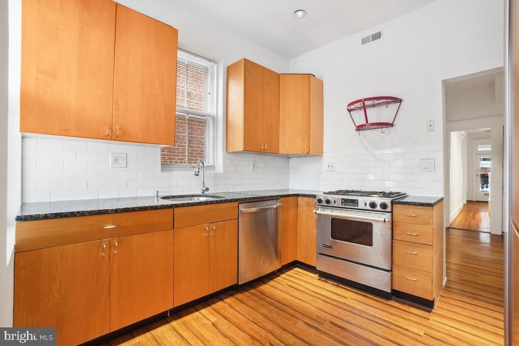 1411 King Street - Photo 17