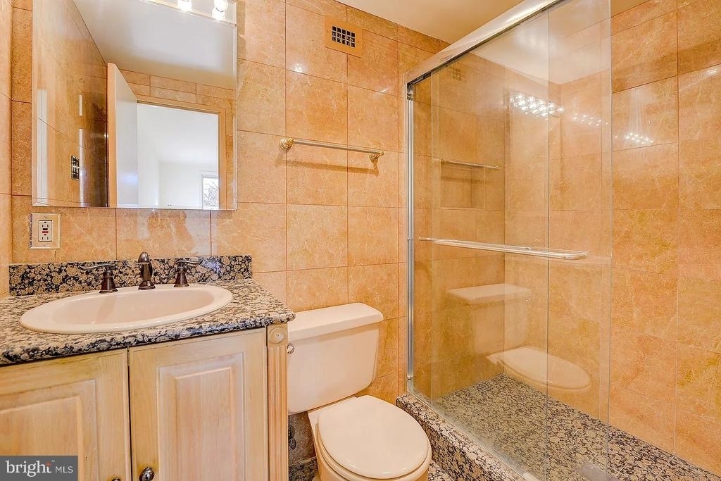 1200 Nash - Photo 46