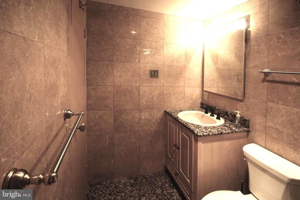 1200 Nash - Photo 49
