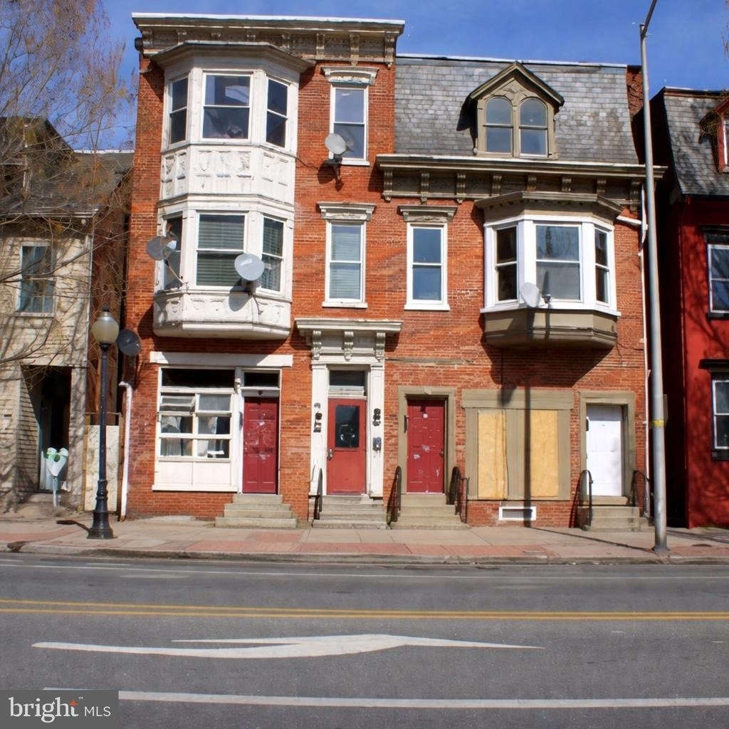 347 S George Street - Photo 0