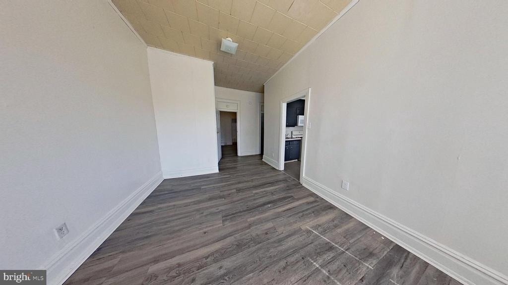 347 S George Street - Photo 2