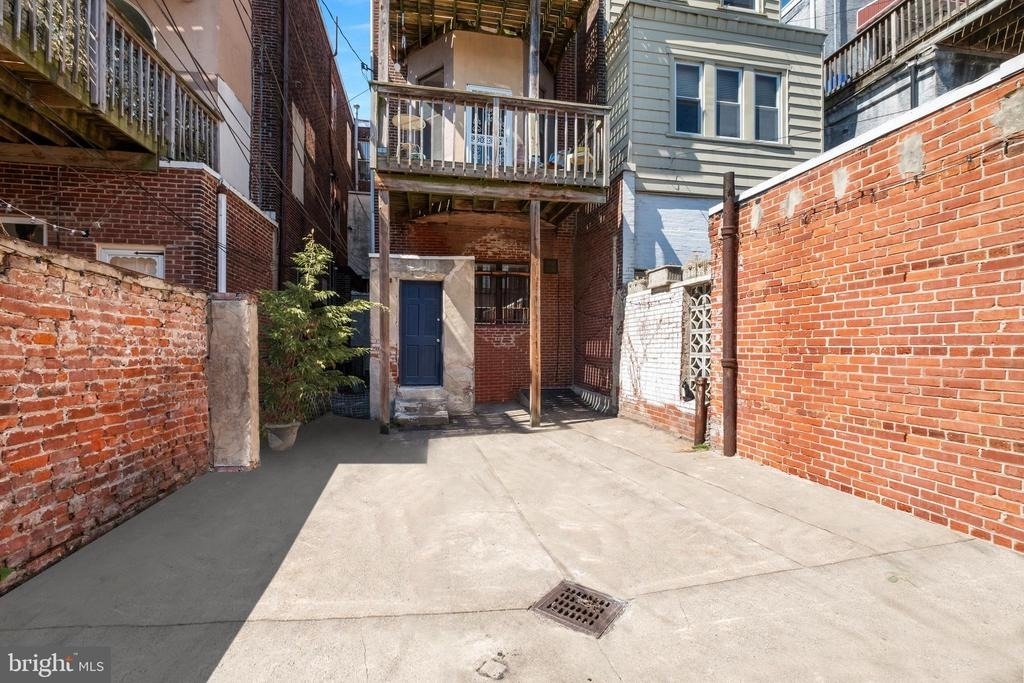 1823 S Broad Street - Photo 19