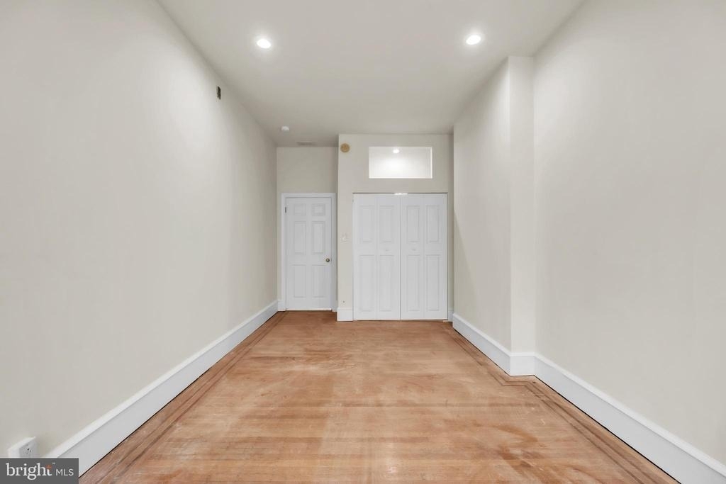1823 S Broad Street - Photo 17
