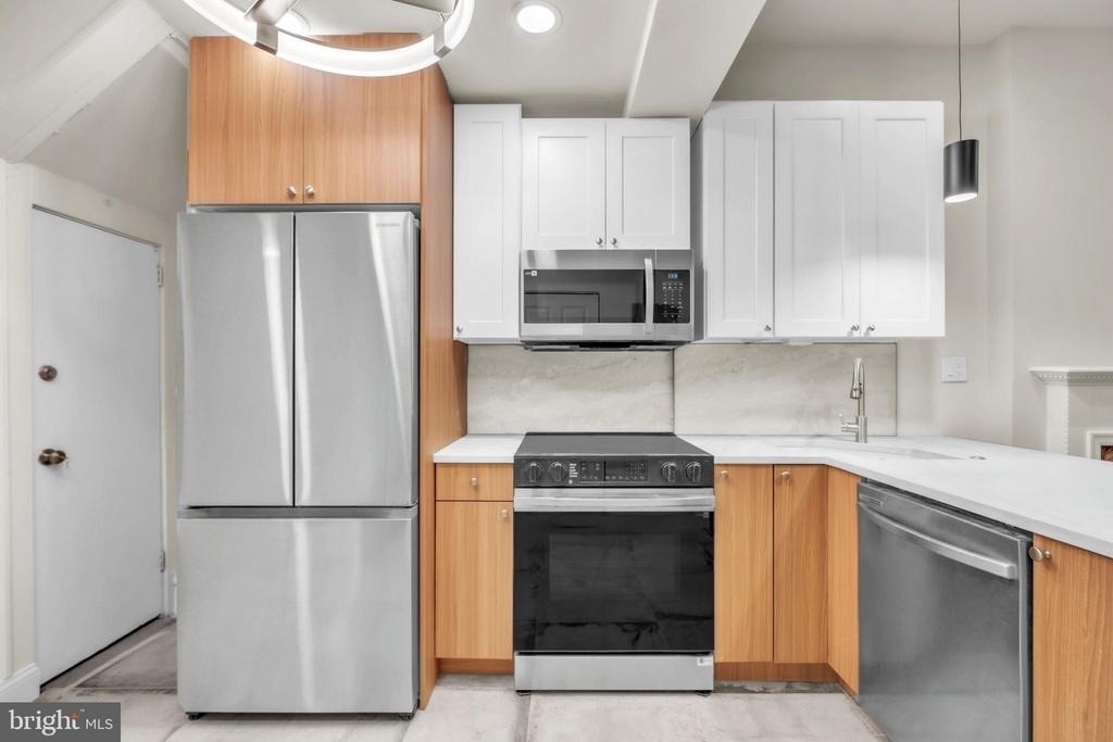 1823 S Broad Street - Photo 1