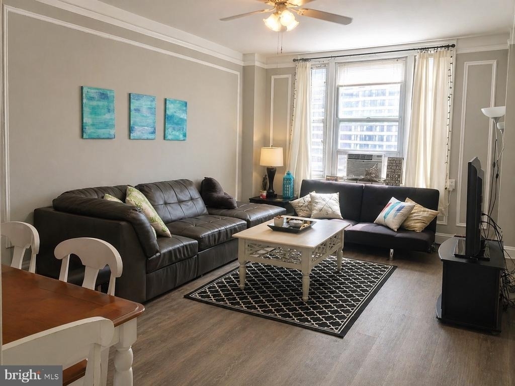 2031 Locust Street - Photo 0