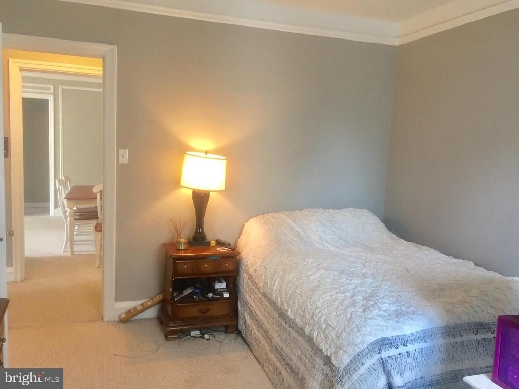 2031 Locust Street - Photo 5