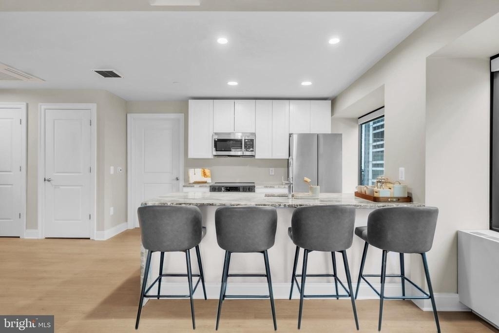 1801 Market Street - Photo 5
