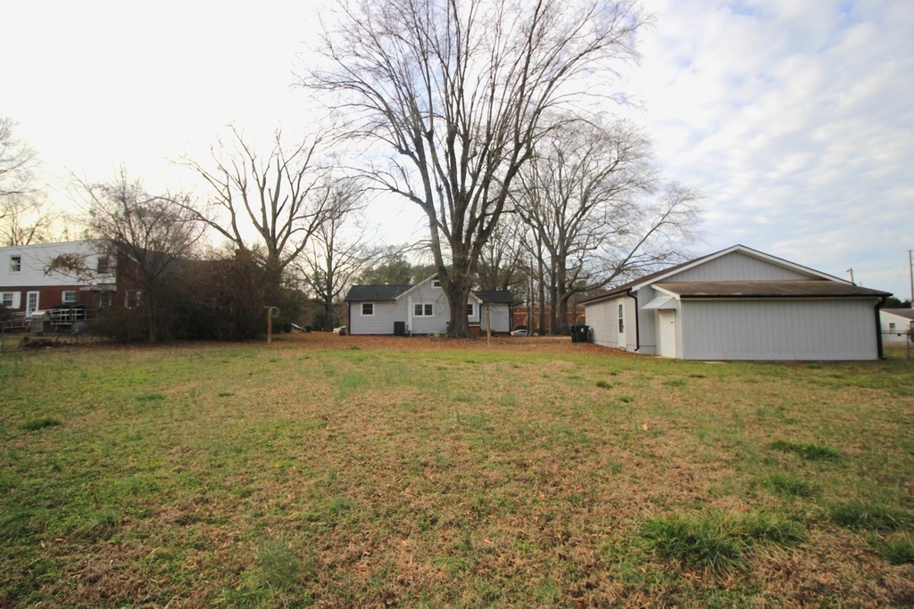 212 N Main Street - Photo 23