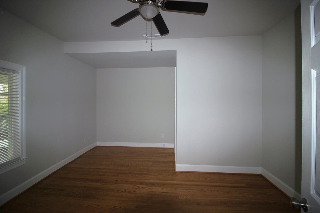 212 N Main Street - Photo 12