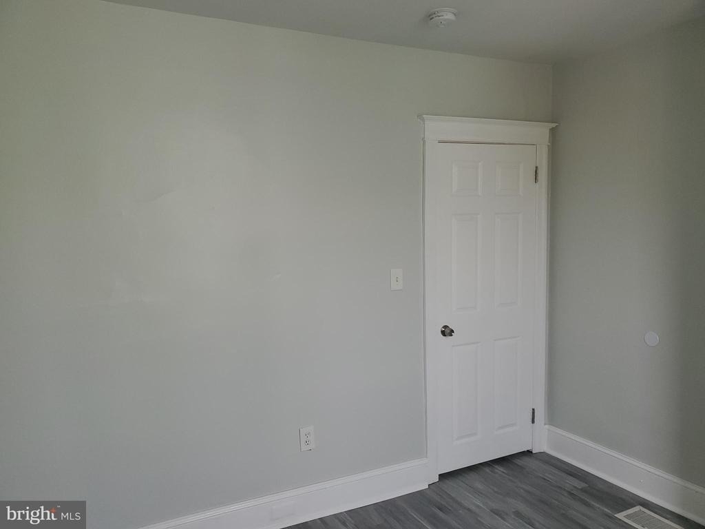3050 Memphis Street - Photo 5