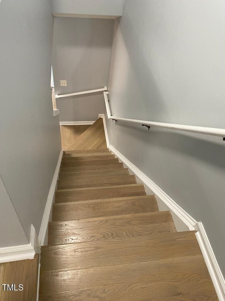 105 Climbing Ivy Court - Photo 6