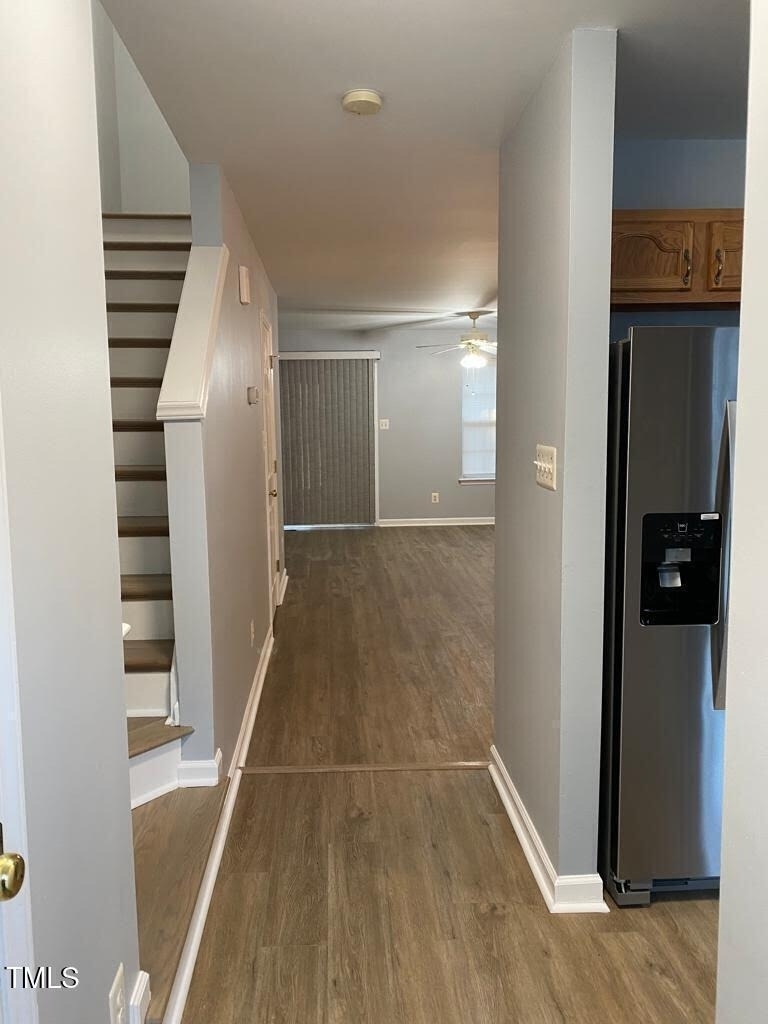 105 Climbing Ivy Court - Photo 1