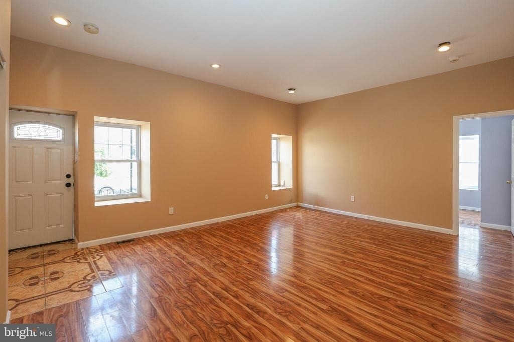 3350 Conrad Street - Photo 3