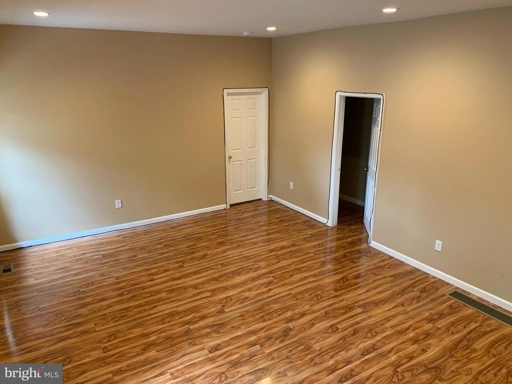 3350 Conrad Street - Photo 4