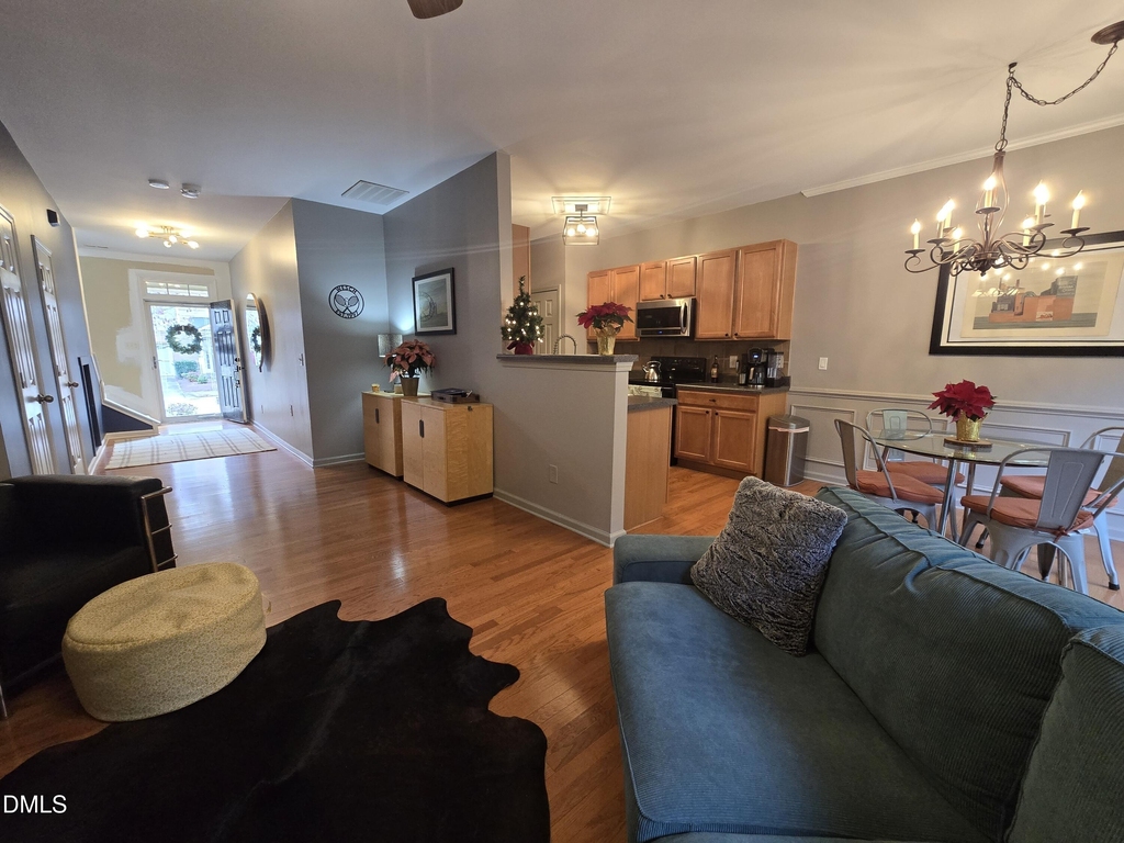 202 Storemont Way - Photo 6