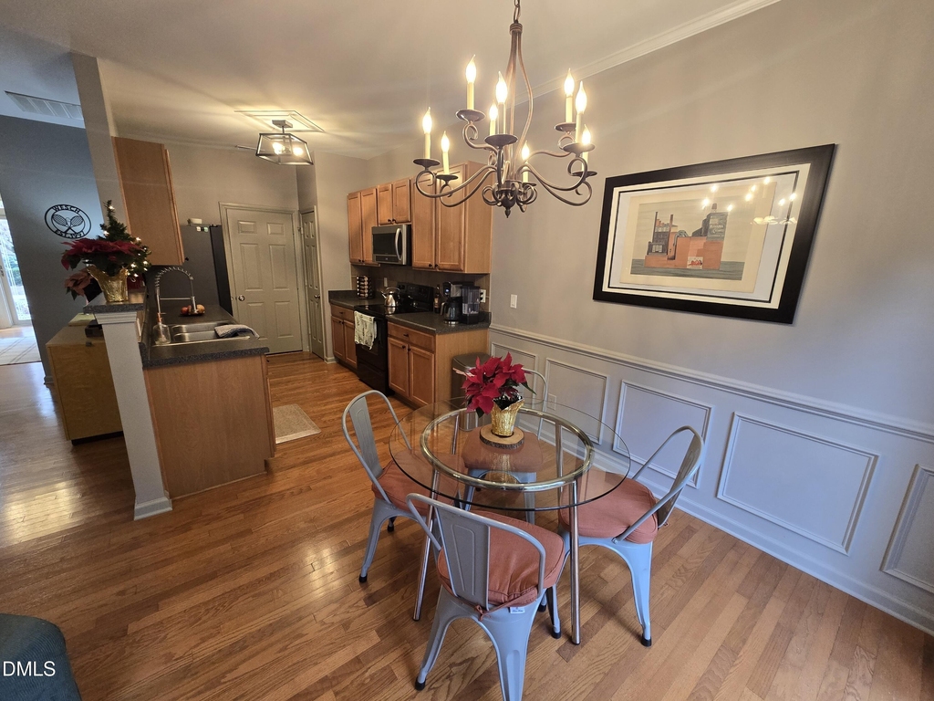 202 Storemont Way - Photo 7