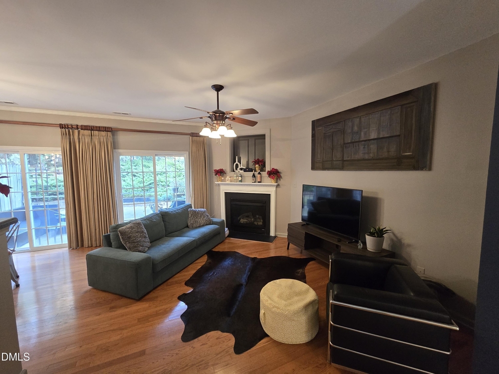 202 Storemont Way - Photo 5