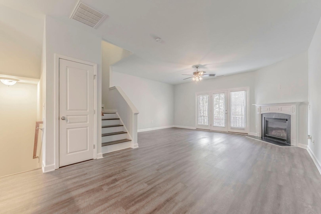 713 Samuel Cary Drive - Photo 8