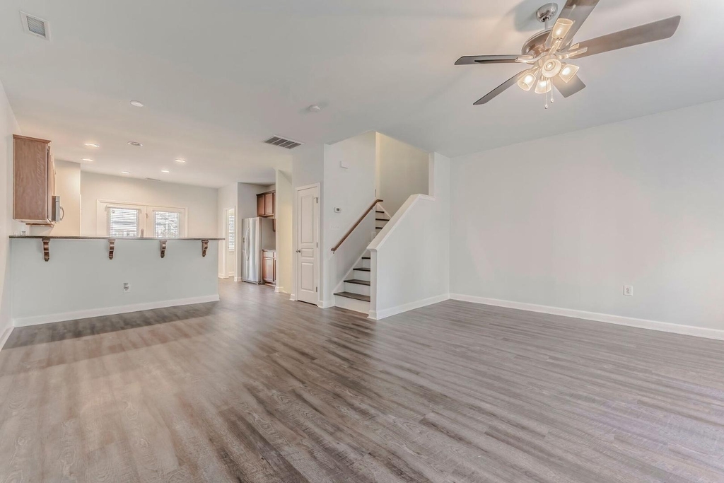713 Samuel Cary Drive - Photo 12
