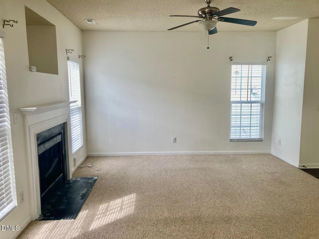4457 Snowcrest Lane - Photo 5