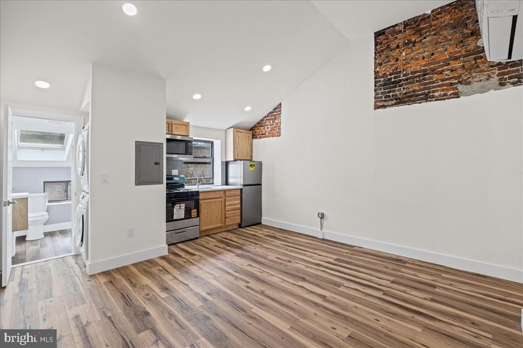 1222 Chancellor Street - Photo 5