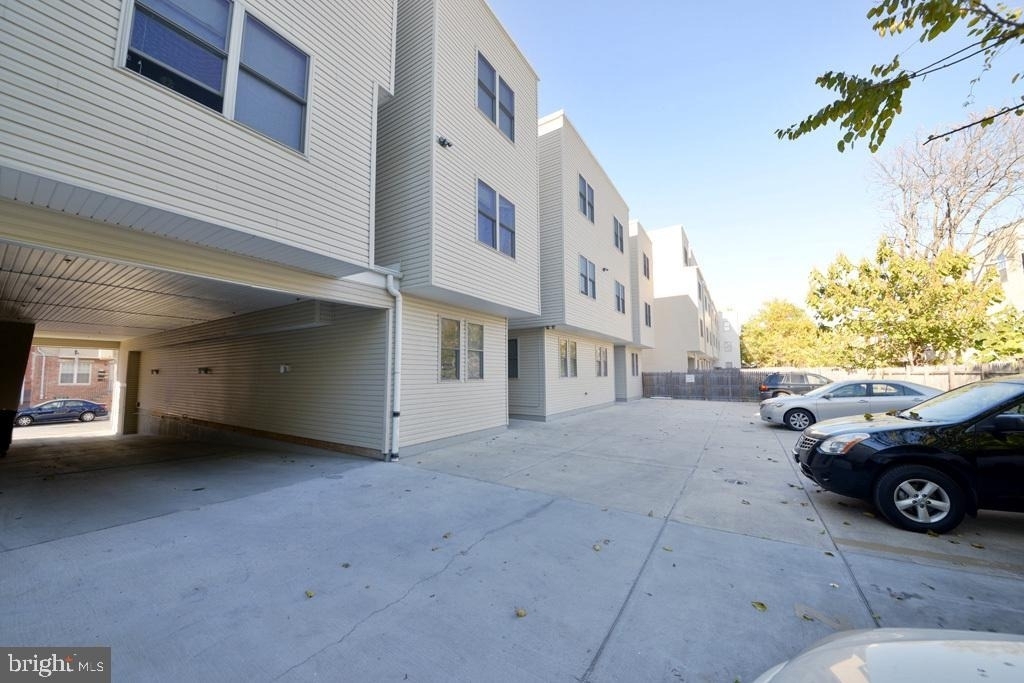 1817 N 17th Street - Photo 4