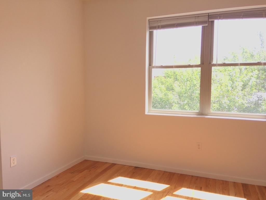 1823 N 17th Street - Photo 3