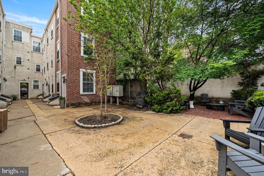 1027 N 4th Street - Photo 11