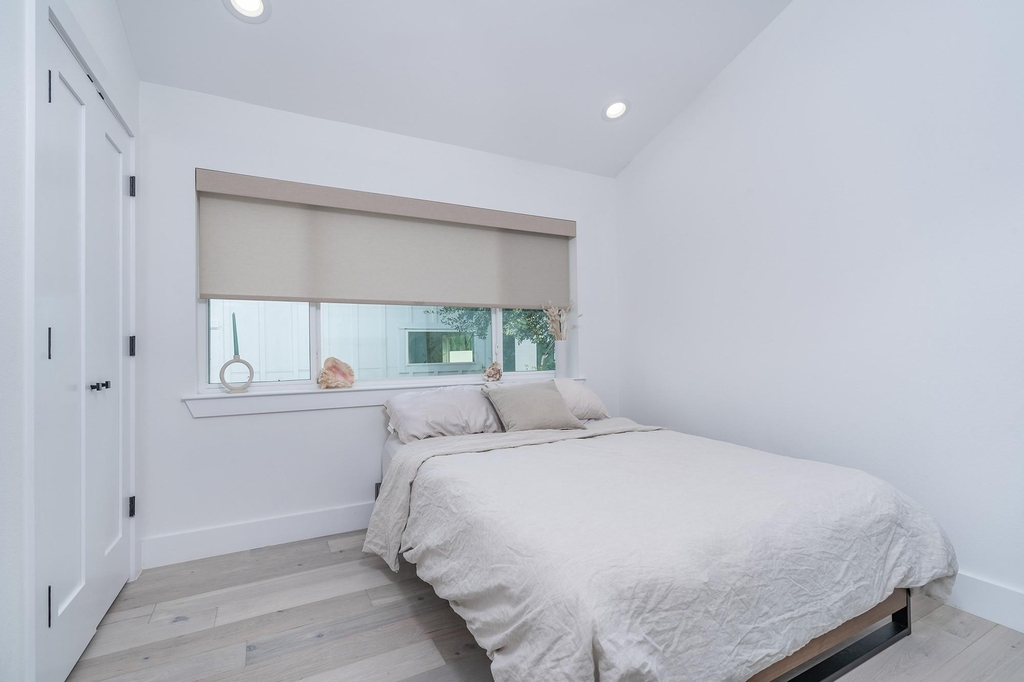 1419 Montopolis Dr - Photo 16