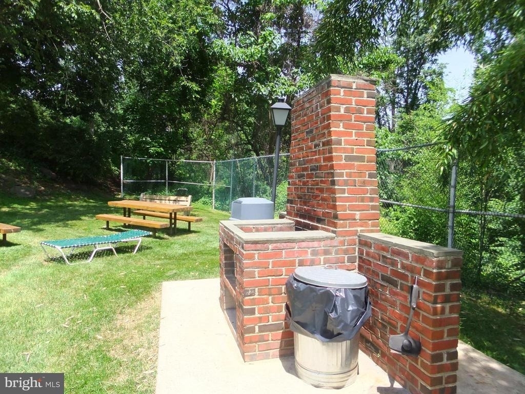 1640 Oakwood Drive - Photo 55