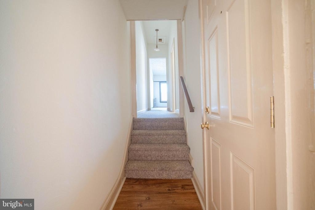 126 W Market - Photo 1