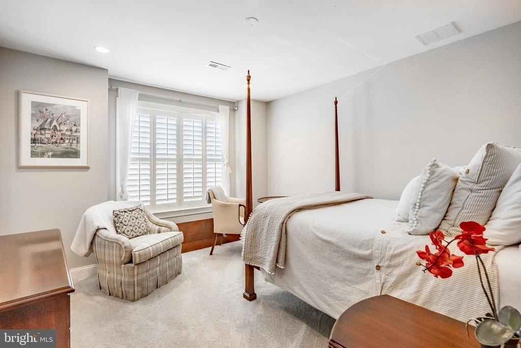 23 Central Avenue - Photo 33