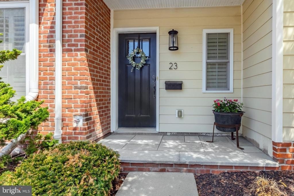 23 Central Avenue - Photo 1