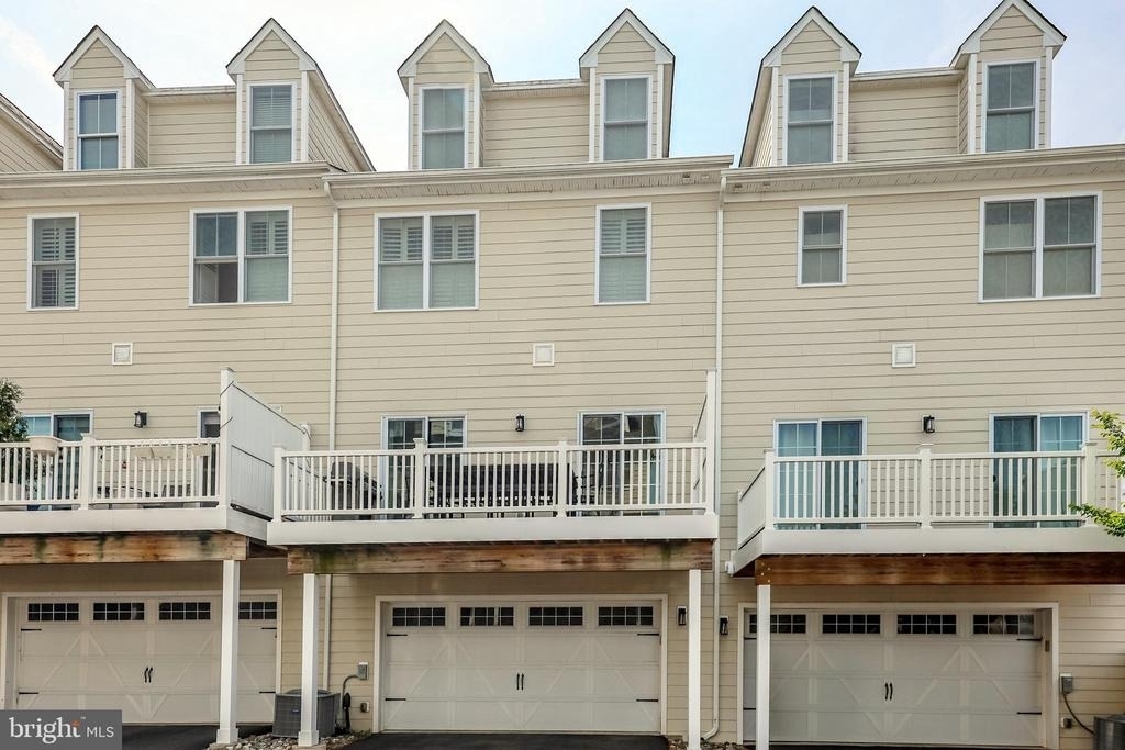 23 Central Avenue - Photo 2