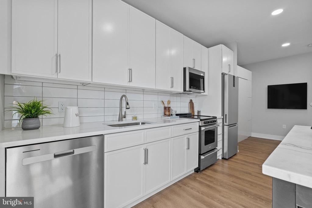 144 N.main St - Photo 24