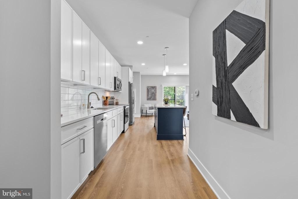 144 N.main St - Photo 16