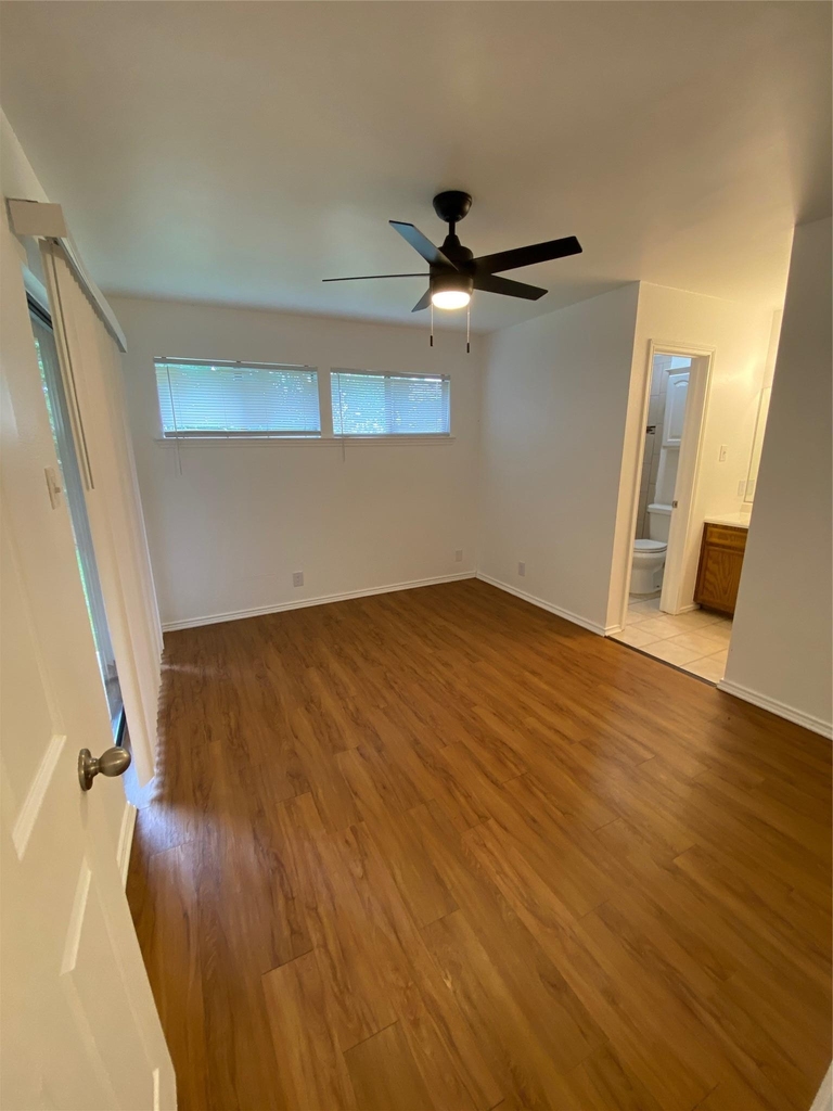 1304-b Conway Dr - Photo 5