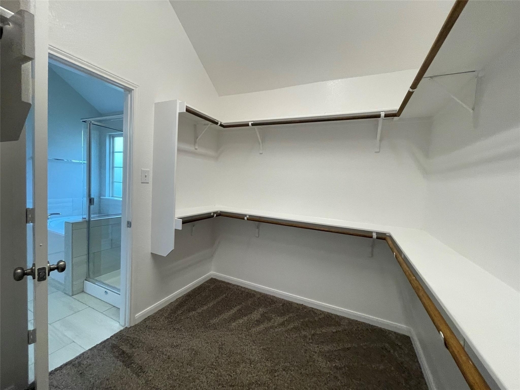 8113 Northgate Loop - Photo 29