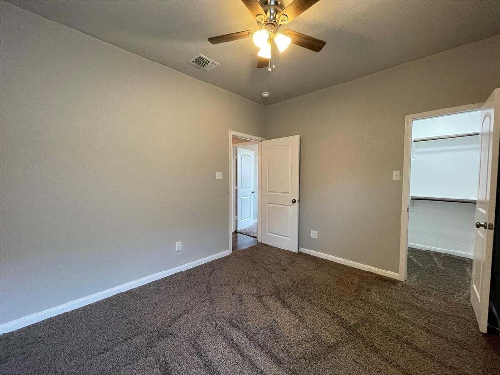 8113 Northgate Loop - Photo 24