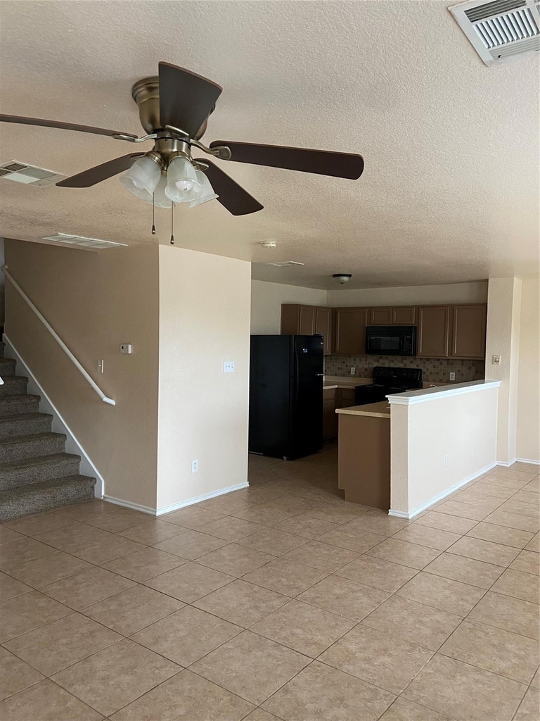 12840 Saint Mary Dr - Photo 3
