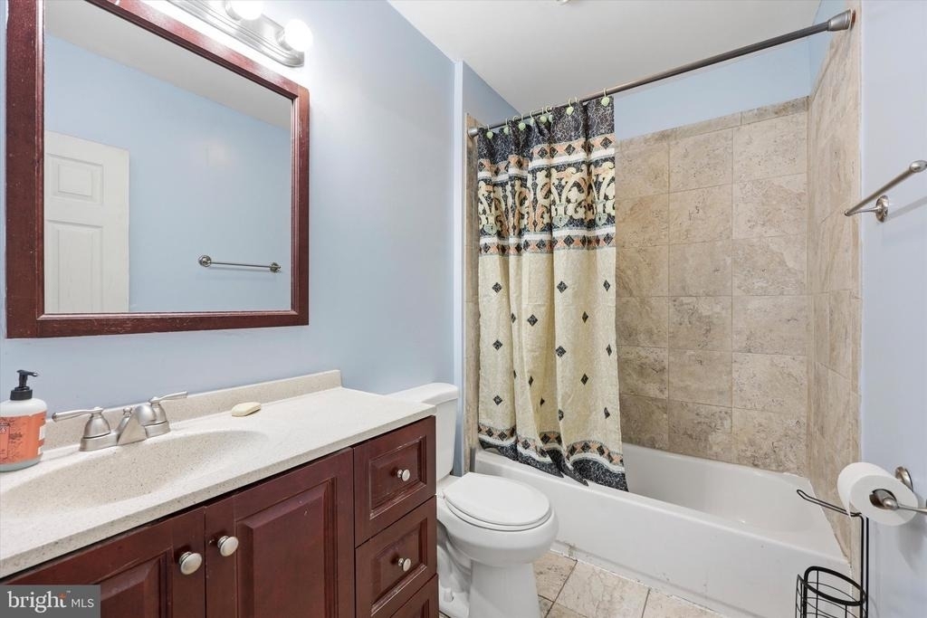 334 N Oakland Avenue - Photo 10