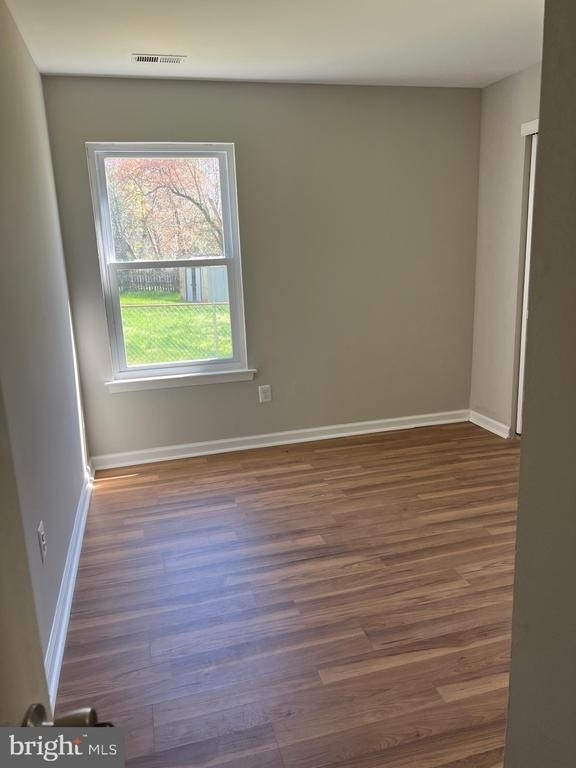 16 Maynard Drive - Photo 3