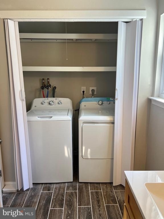 16 Maynard Drive - Photo 1